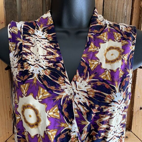 Ellen Tracy V-neck Sleeveless Printed Blouse Purple Gold Cream Size Small - Picture 2 of 16